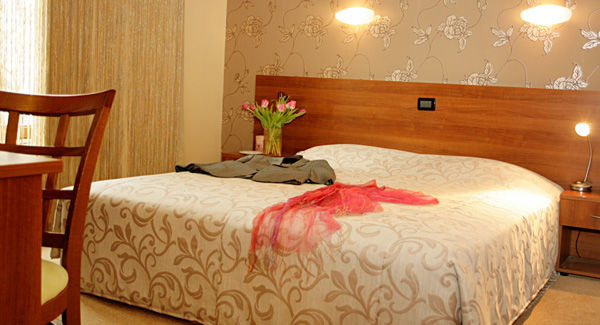 Uniqato Hotel Sztara Zagora Kültér fotó