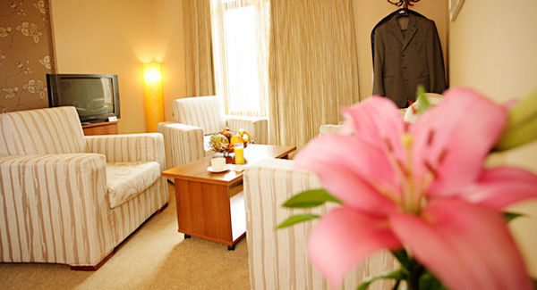 Uniqato Hotel Sztara Zagora Kültér fotó