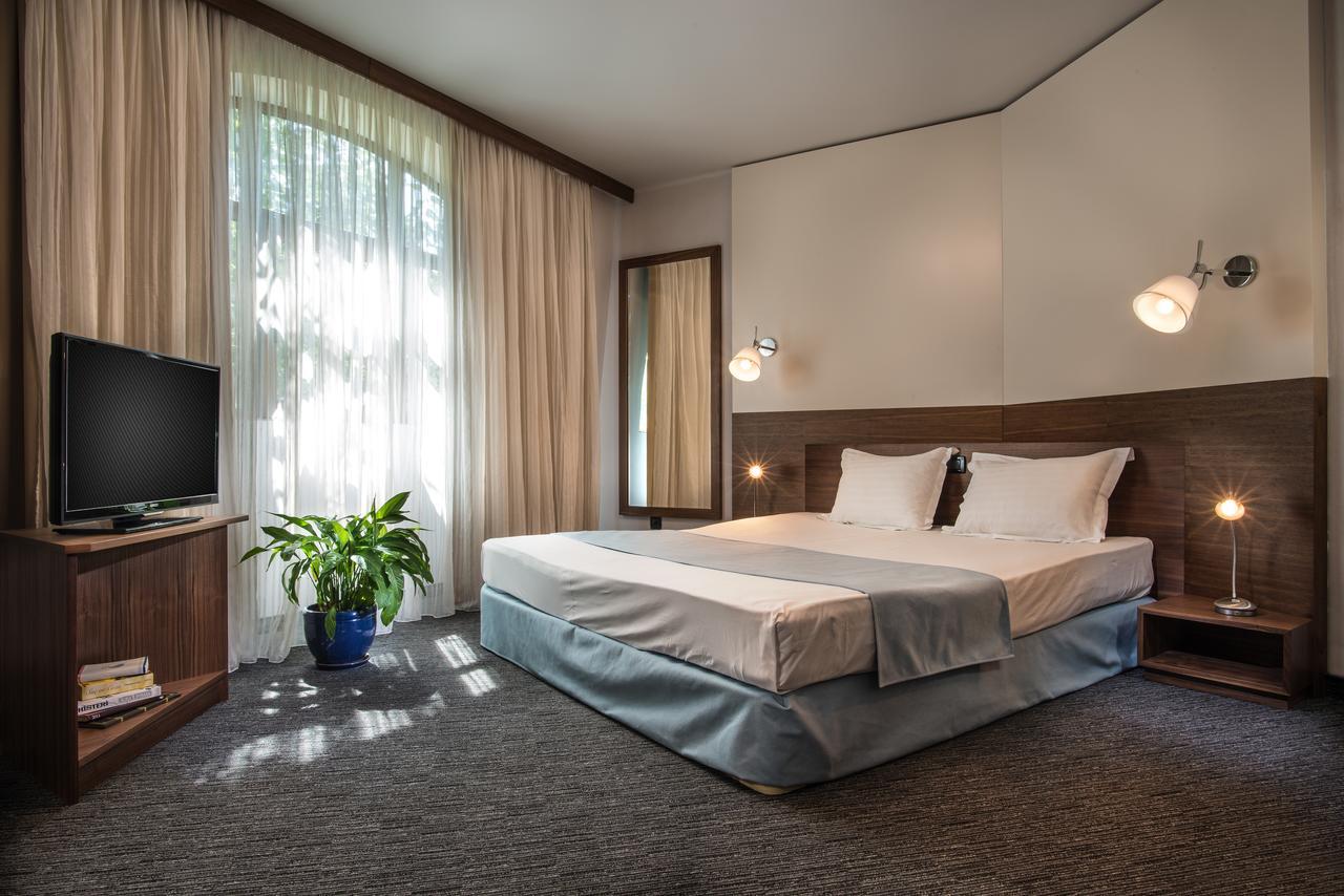 Uniqato Hotel Sztara Zagora Kültér fotó